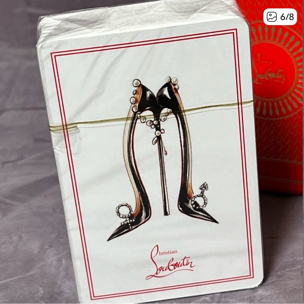 Christian Louboutin Red Box with Gold Detailing - Picture 5 of 7